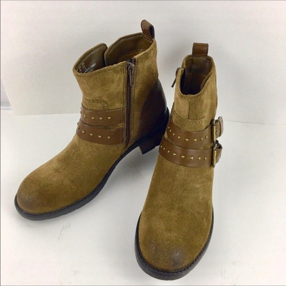 clarks swansea grove